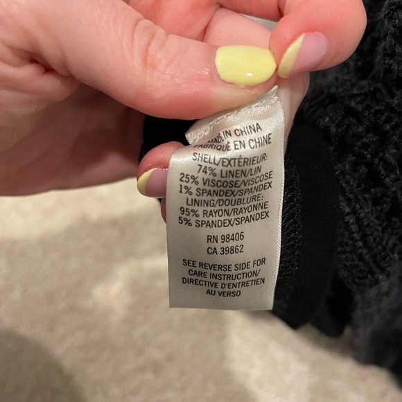 Black Crochet theory Dress Nirlee in Sag Harbor Black Open Knit - Picture 5 of 6